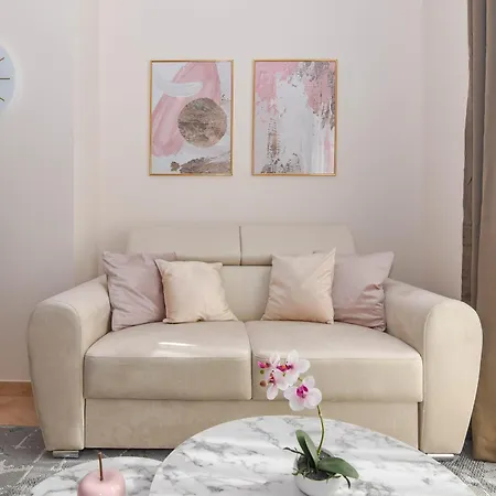 Amico Apartment
