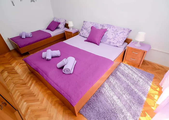 Amico Apartment *