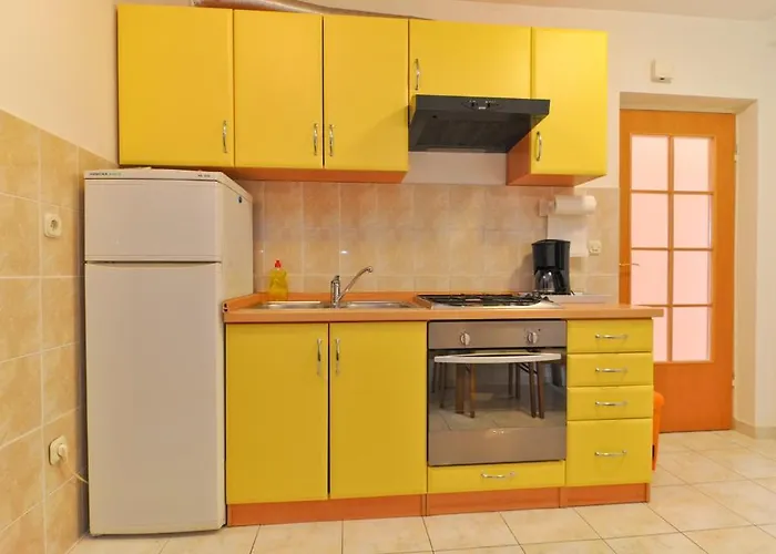 Amico Apartment *